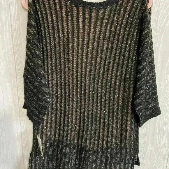 Gibson Latimer Tunic Top Size Medium - Picture 4 of 5